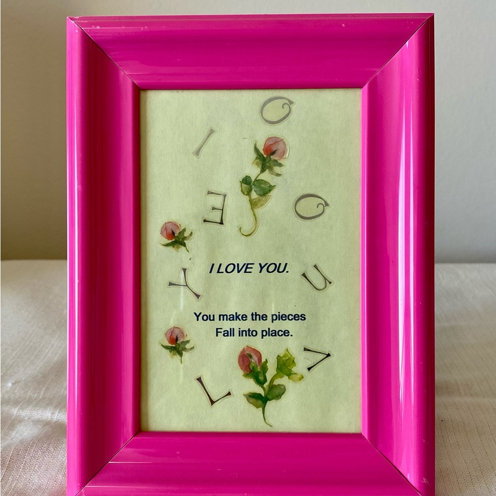 Poetic Gift for S/O comes in either a Pink or Multicolor Frame